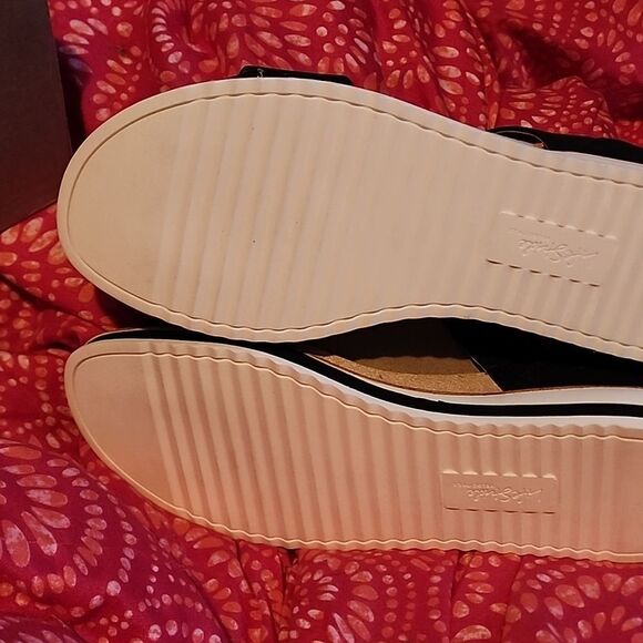 Life Stride sandles size 11 perfect condition - Picture 7 of 7